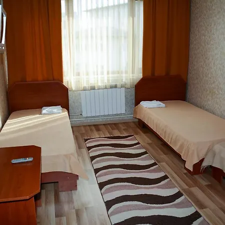 Otel Family Varbitsa 2*