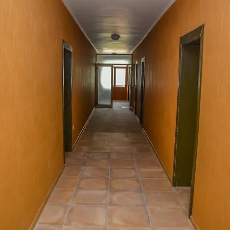 Otel Family Varbitsa 2*